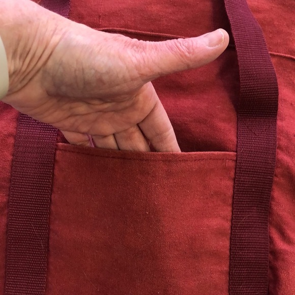 Vintage Highlights for Children red fabric tote bag with double handle - Picture 4 of 7